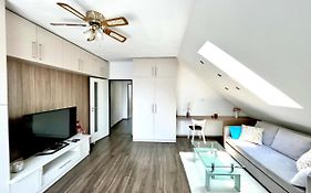 Holiday Apartment Zabovresky